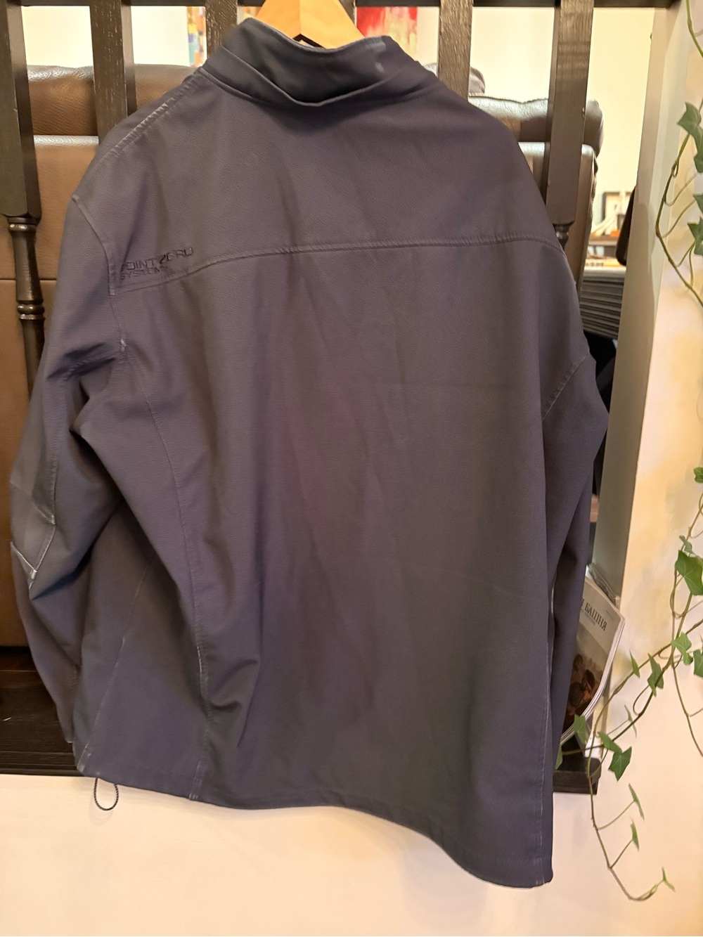 Point Zero Men's Navy Performance Softshell Jacket with Zip Pockets - Picture 3 of 9